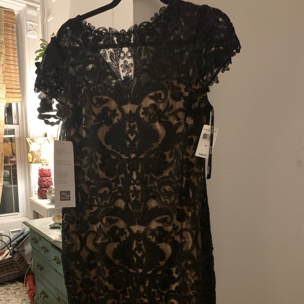 Tadashi Shoji never worn black cocktail dress!
